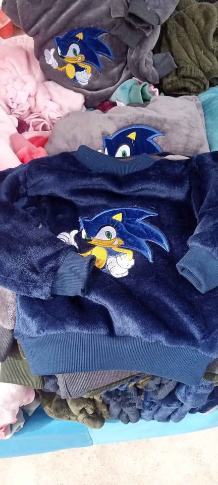 conjunto felpa polar para niño