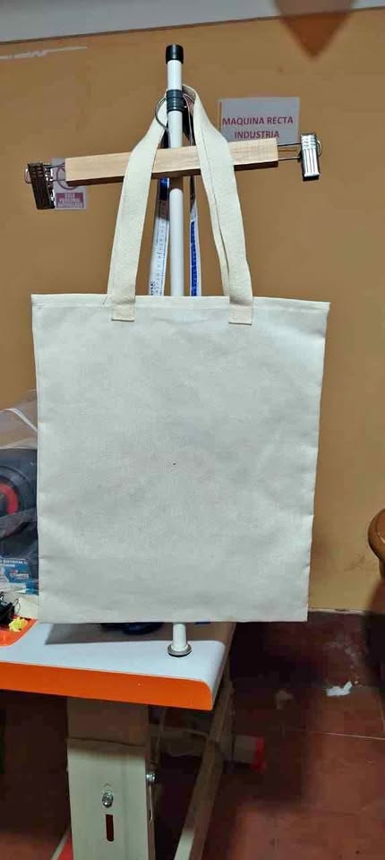 bolsas de tocuyo Perú, bolsas ecológicas personalizadas, bolsas de tela tocuyo, bolsas promocionales, venta de bolsas al por mayor, impresión de bolsas tocuyo, bolsas con logo Perú, bolsas ecológicas Lima, bolsas de algodón, bolsas tipo mochila tocuyo, bolsas para eventos Perú, proveedores de bolsas tocuyo